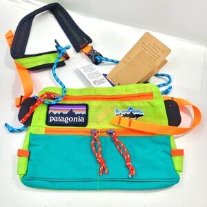 PATAGONIA ULTRALIGHT GREEN ZIP FLY FISHING ANGLER CROSSBODY BAG NWT